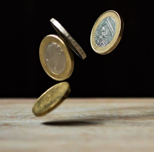 Salario de un TCAE todo lo que necesitas saber