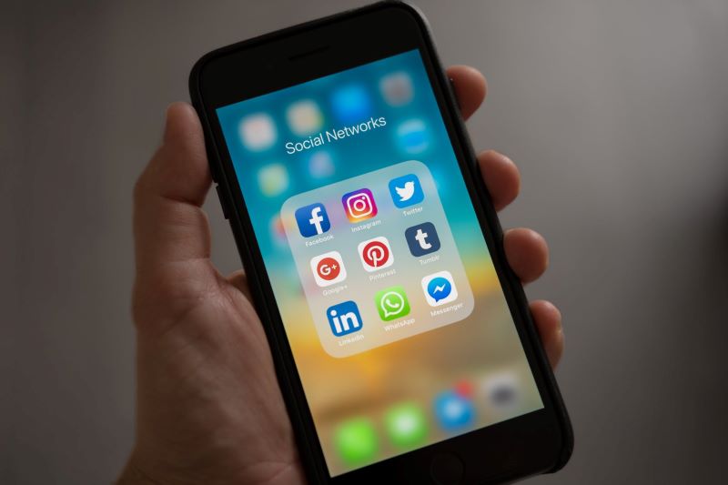 redes sociales ebora